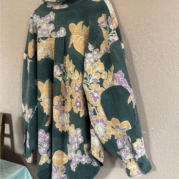 Free people button down - Picture 2 of 6